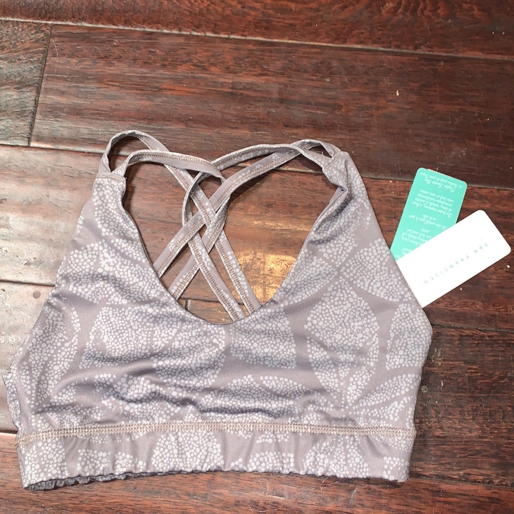 San Francisco City Lights Taylor Sports Bra in Storm Front (gray) 🤩 B4 - Picture 6 of 13